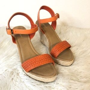 5 FOR $25 ⭐️ BCBG Woven Wedges